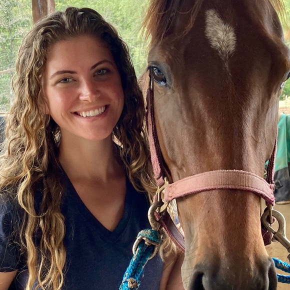 Meet your Posher, Anna - Picture 1 of 1